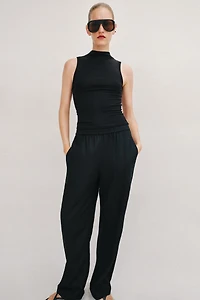 SLEEVELESS TOP