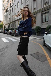 FLARED LONG SHORTS
