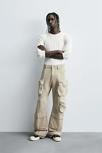 PANTALON CARGO EN DENIM À POCHES
