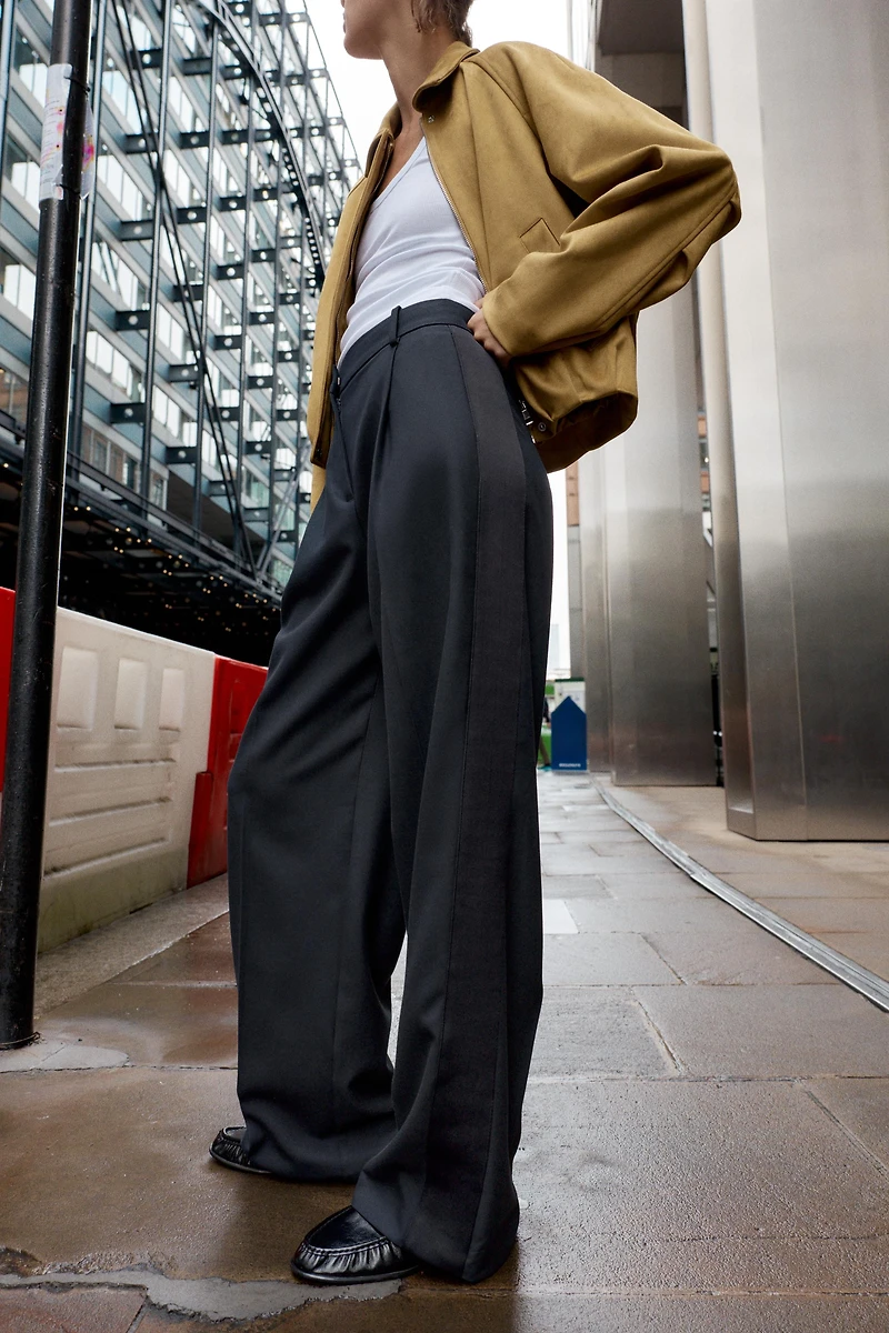 SIDE STRIPE PANTS