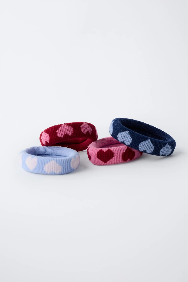 FOUR-PACK OF HEART SCRUNCHIES