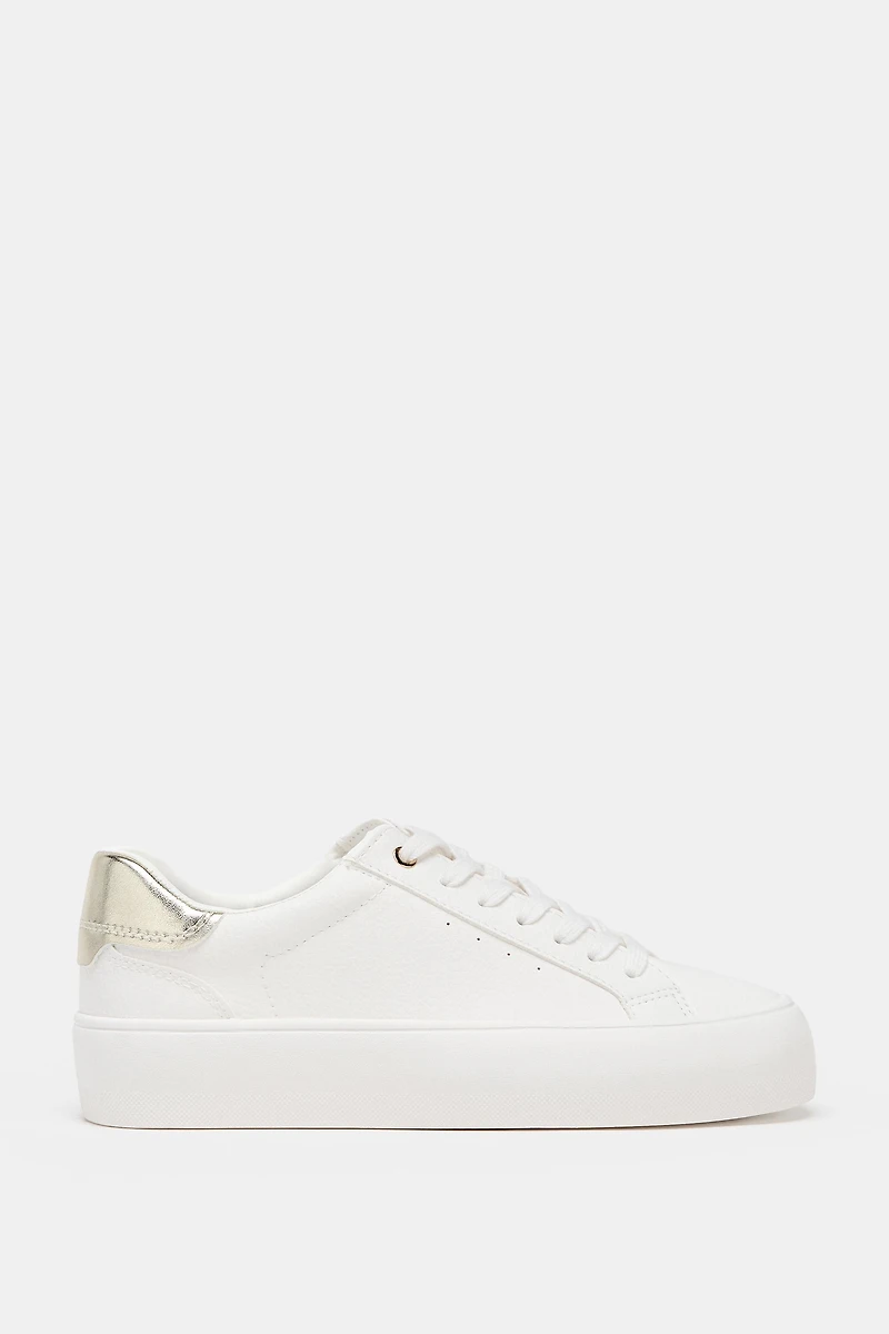 CONTRAST SNEAKERS