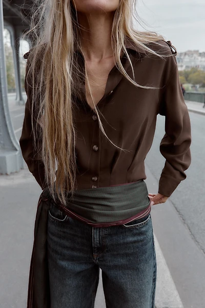 CHEMISE À PATTES D'ÉPAULE