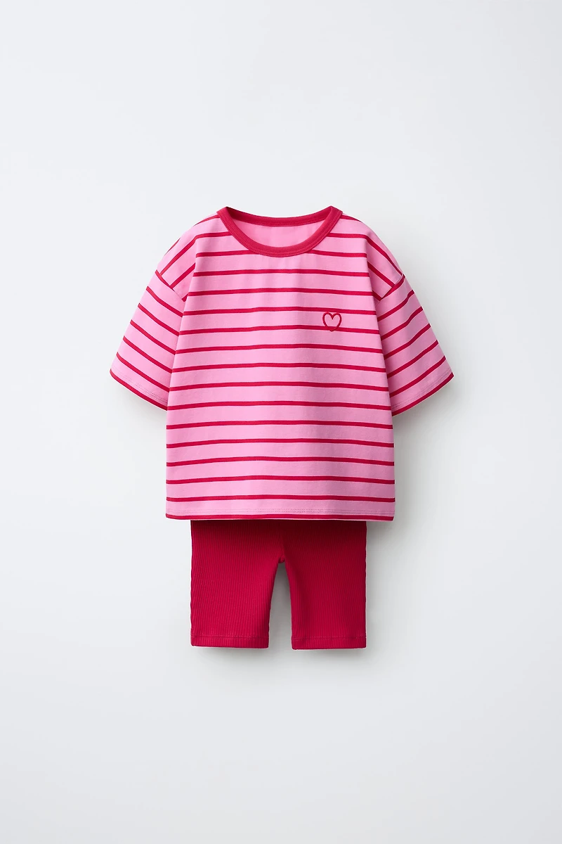 STRIPED T-SHIRT AND BIKER LEGGINGS SET
