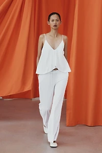 SUPIMA® RUFFLED TOP