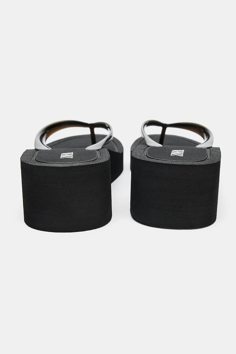 SANDALES À PLATEFORME