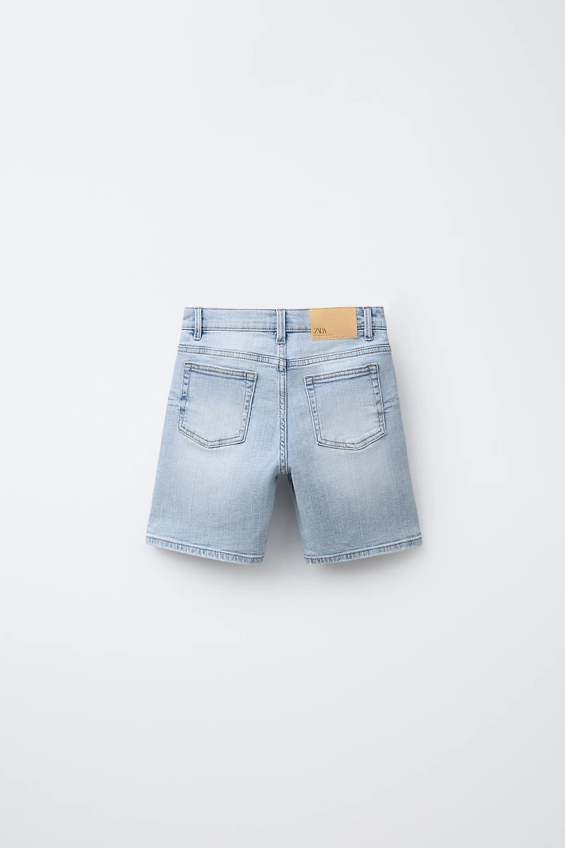 BERMUDA EN DENIM STRAIGHT