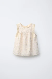 EMBROIDERED LACE TOP