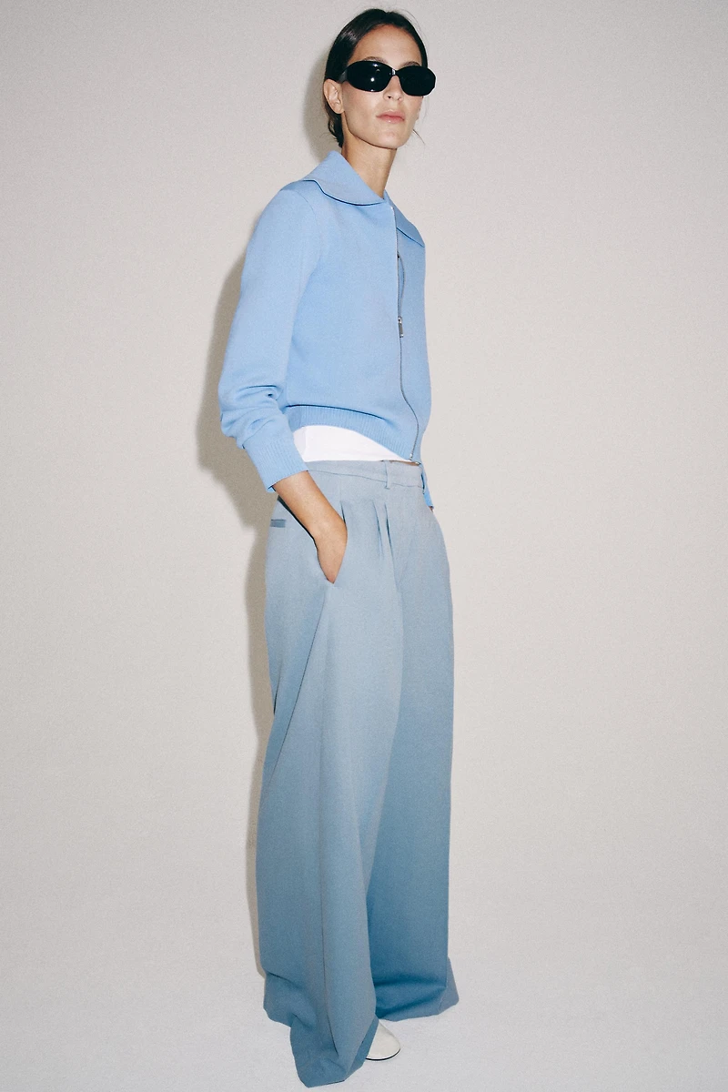 KNIT ZIP-UP CARDIGAN