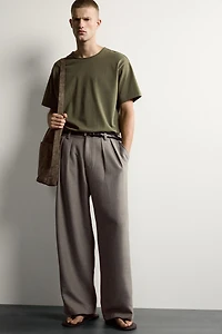 RELAXED FIT STRUCTURED PLEATED PANTS