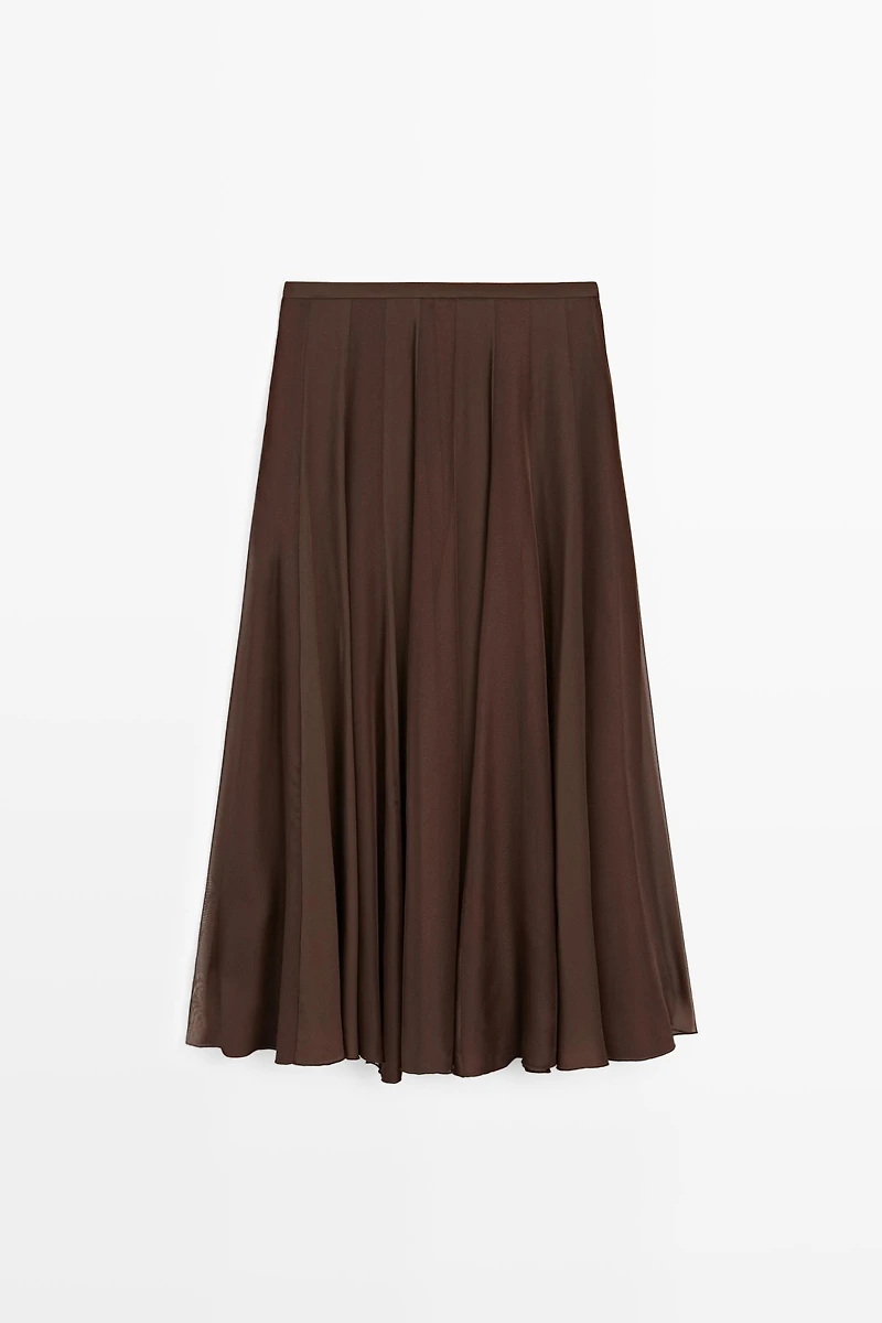 Flowing flared midi skirt