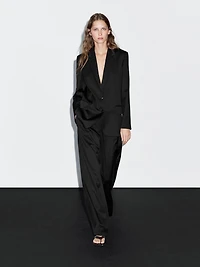 Pantalon plissé 100 % laine extra-fine