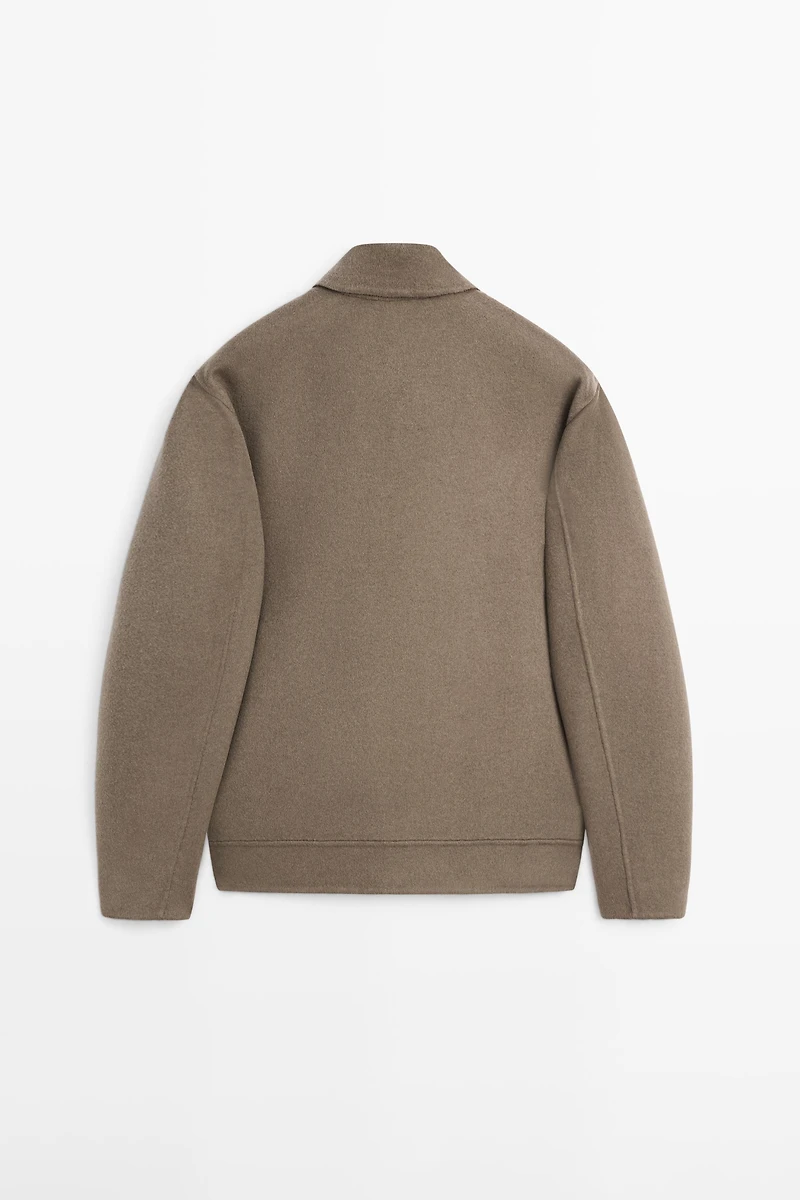 Wool blend jacket with pockets