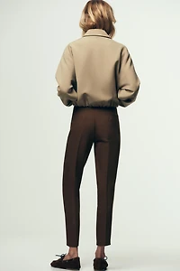 PANTS WITH A HIGH WAIST