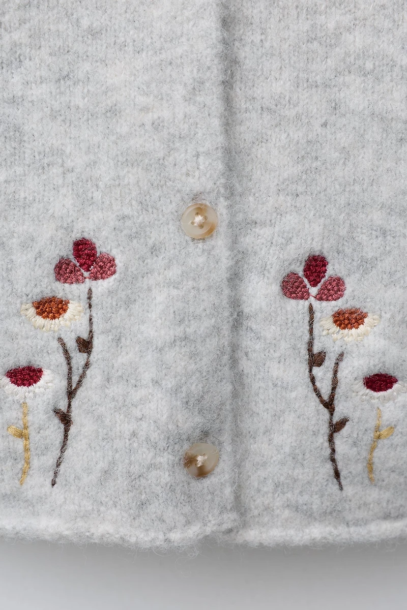 EMBROIDERED FLORAL CARDIGAN