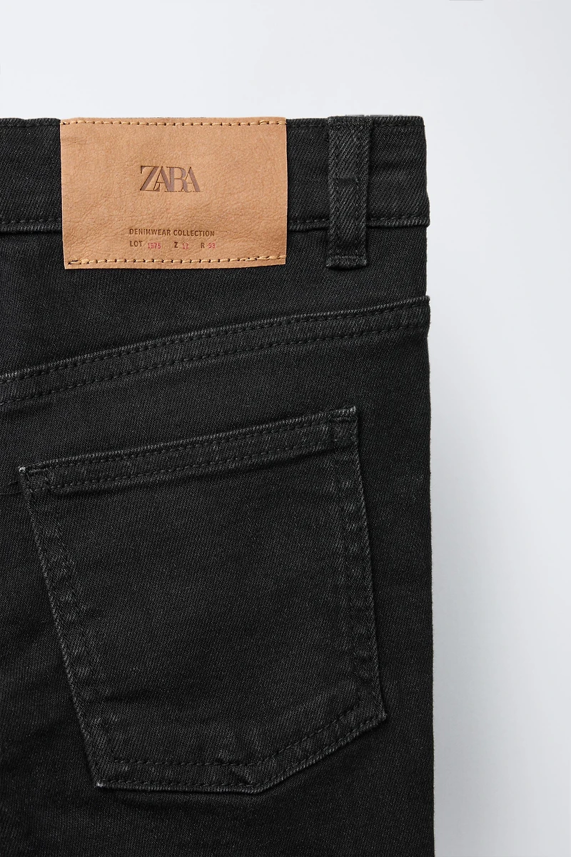 SKINNY FIT JEANS