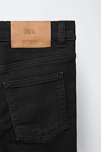 SKINNY FIT JEANS