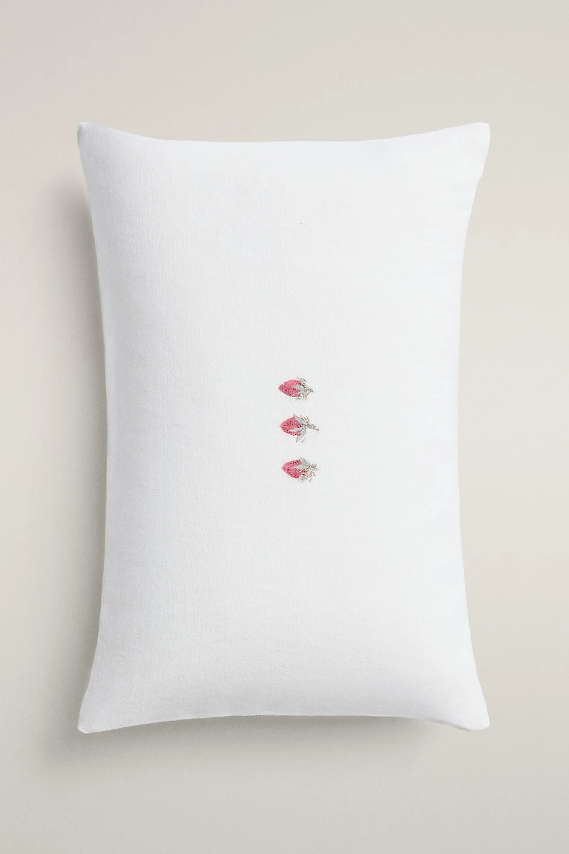 HOUSSE DE COUSSIN FRAISES