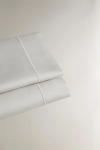 SATEEN FLAT SHEET WITH FESTOON DESIGN (300 THREAD COUNT)