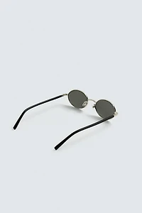 LUNETTES DE SOLEIL OVALES