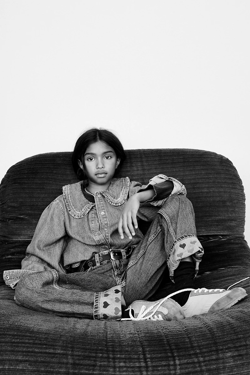 PETER PAN COLLAR DENIM SHIRT