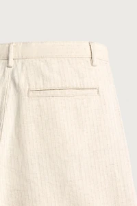 WIDE FIT STRIPED PLEATED SHORTS