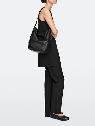 Sac seau en cuir nappa