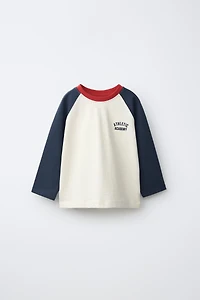 EMBROIDERED TEXT RAGLAN SLEEVE T-SHIRT