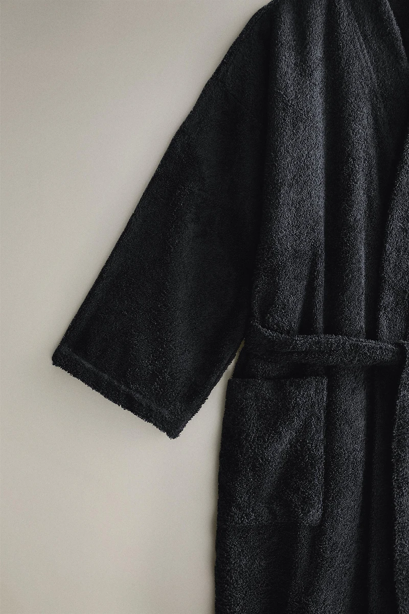 PREMIUM COTTON BATHROBE (420 GXM²)