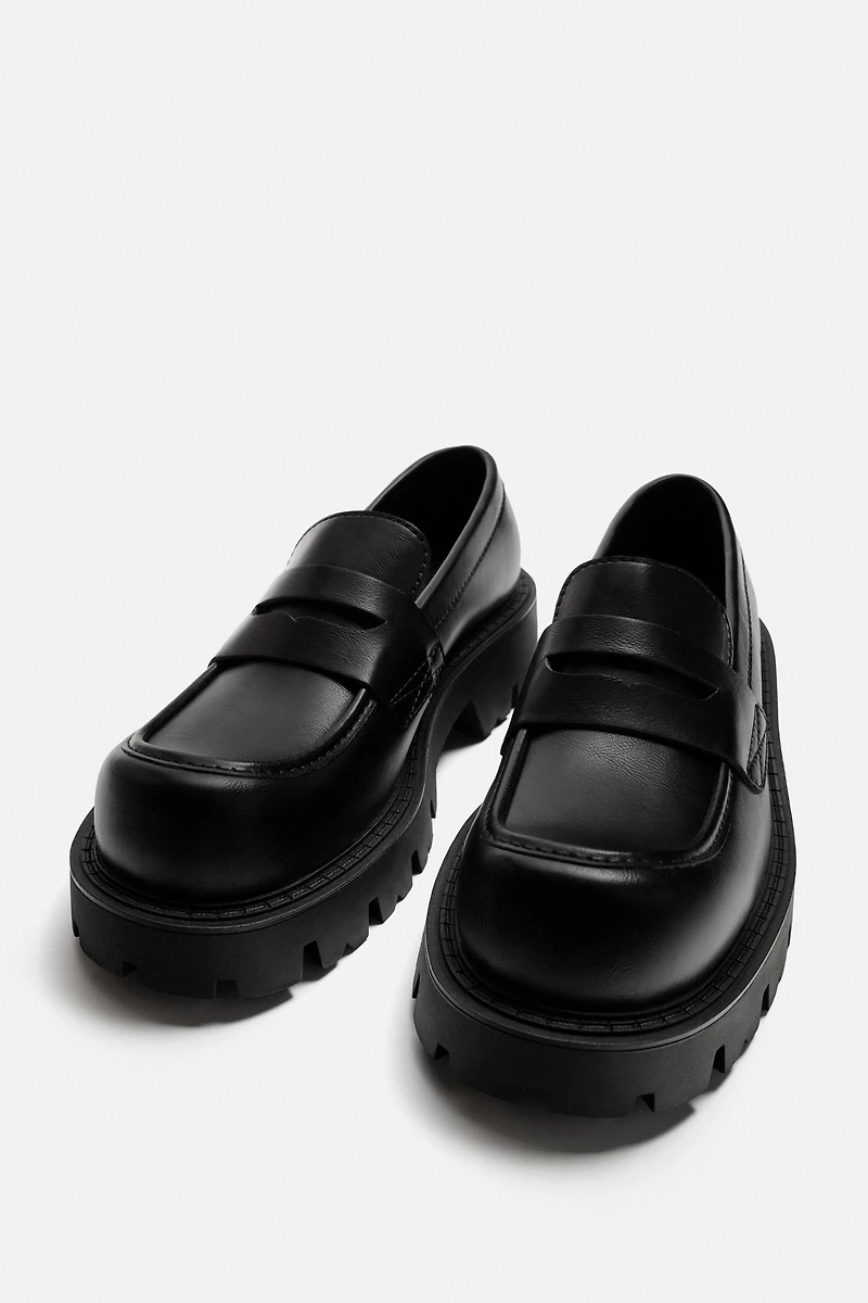 THICK SOLE SADDLE LOAFERS