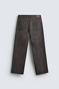 WASHED STRAIGHT FIT JEANS