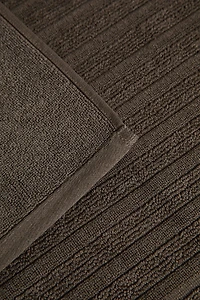 VELOUR TEXTURED STRIPED BATH MAT