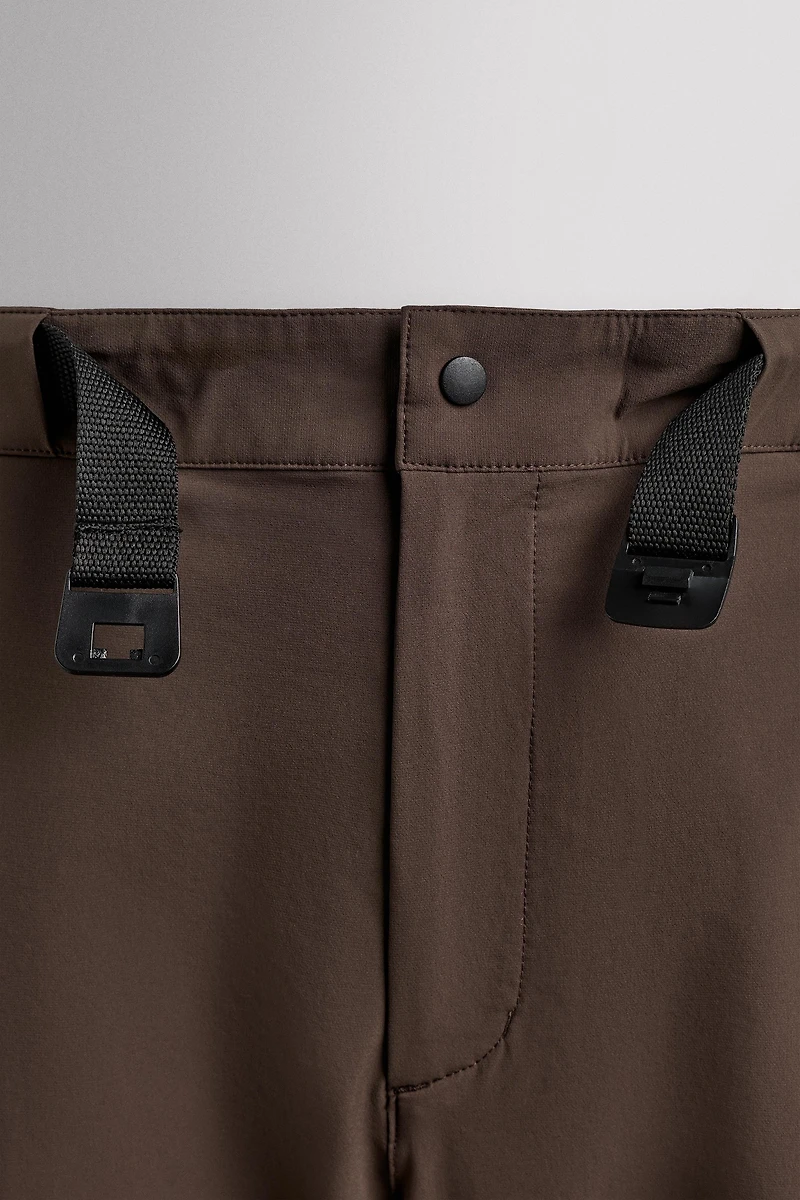 TECHNICAL TREKKING CARGO PANTS