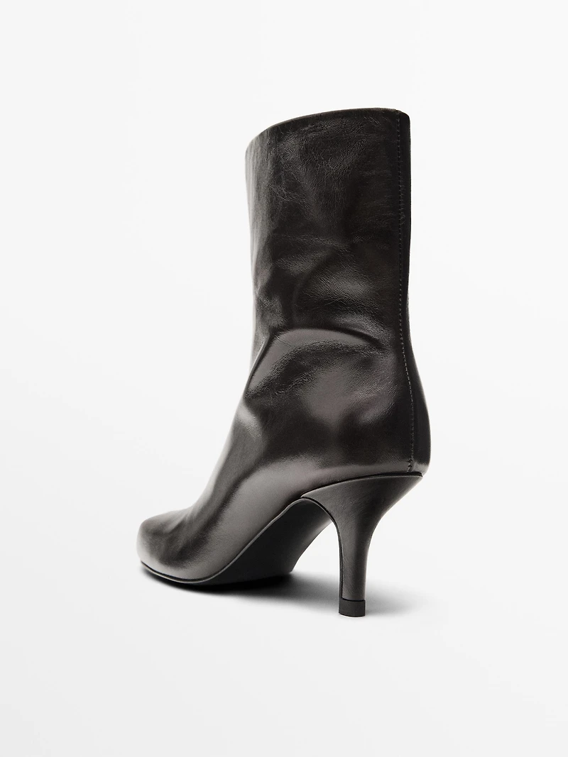 Shiny leather high-heel ankle boots