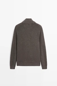 Mock neck knit sweater with zip