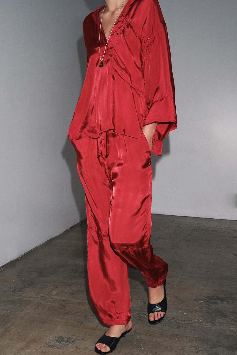 CHEMISE SATINÉE À POCHE LIMITED EDITION