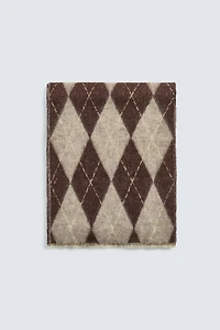 DIAMOND JACQUARD SCARF