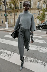 STRIPED PLEATED STRAIGHT LEG PANTS