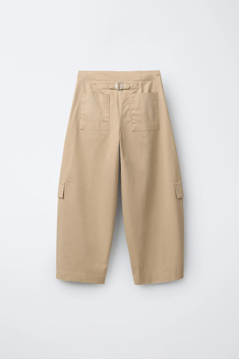 PANTALON CARGO BARREL BOUCLE