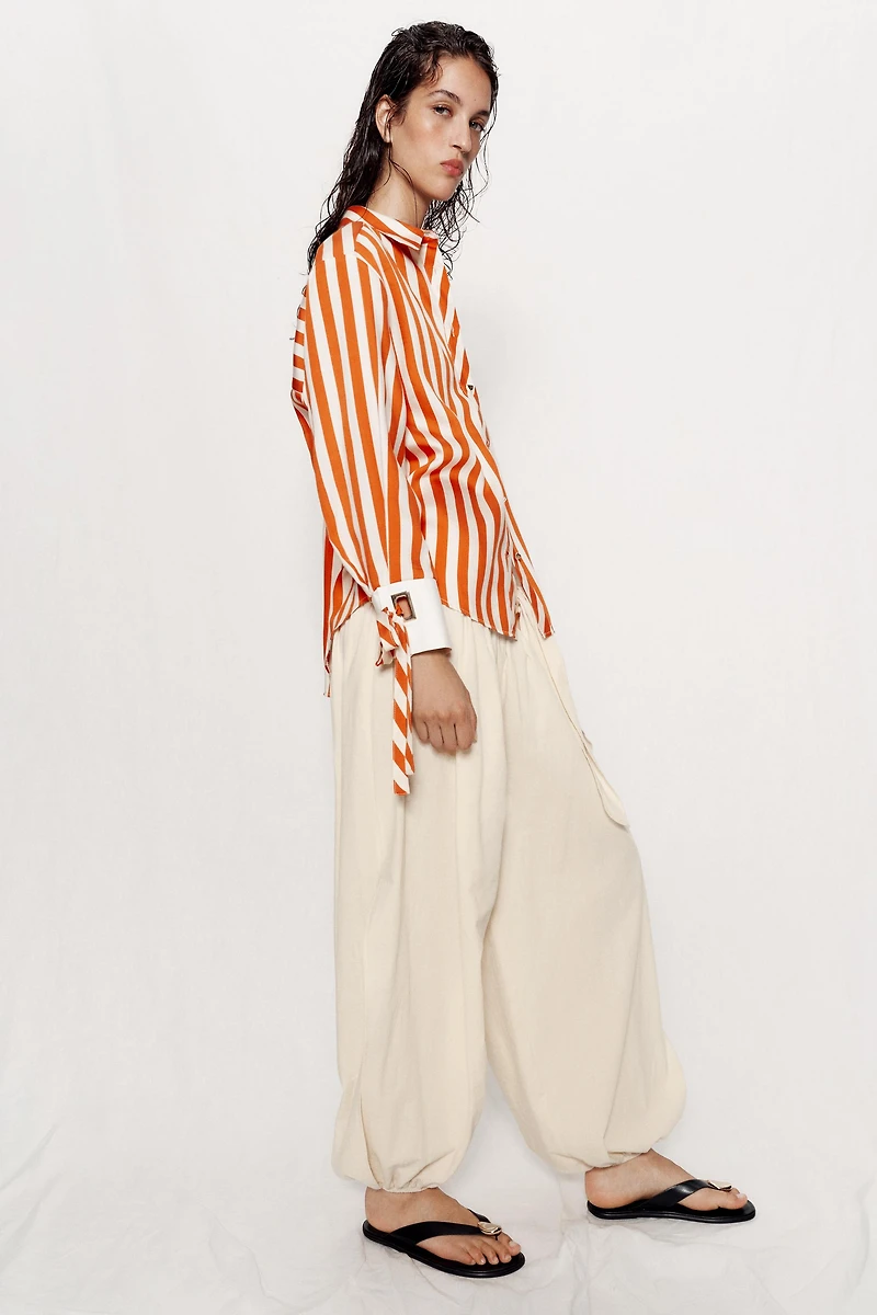 CHEMISE À RAYURES AVEC LACETS