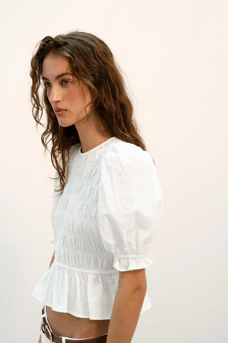 SMOCKED PLAID TOP