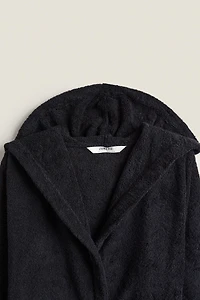 HOODED BATHROBE (360 GXM²)