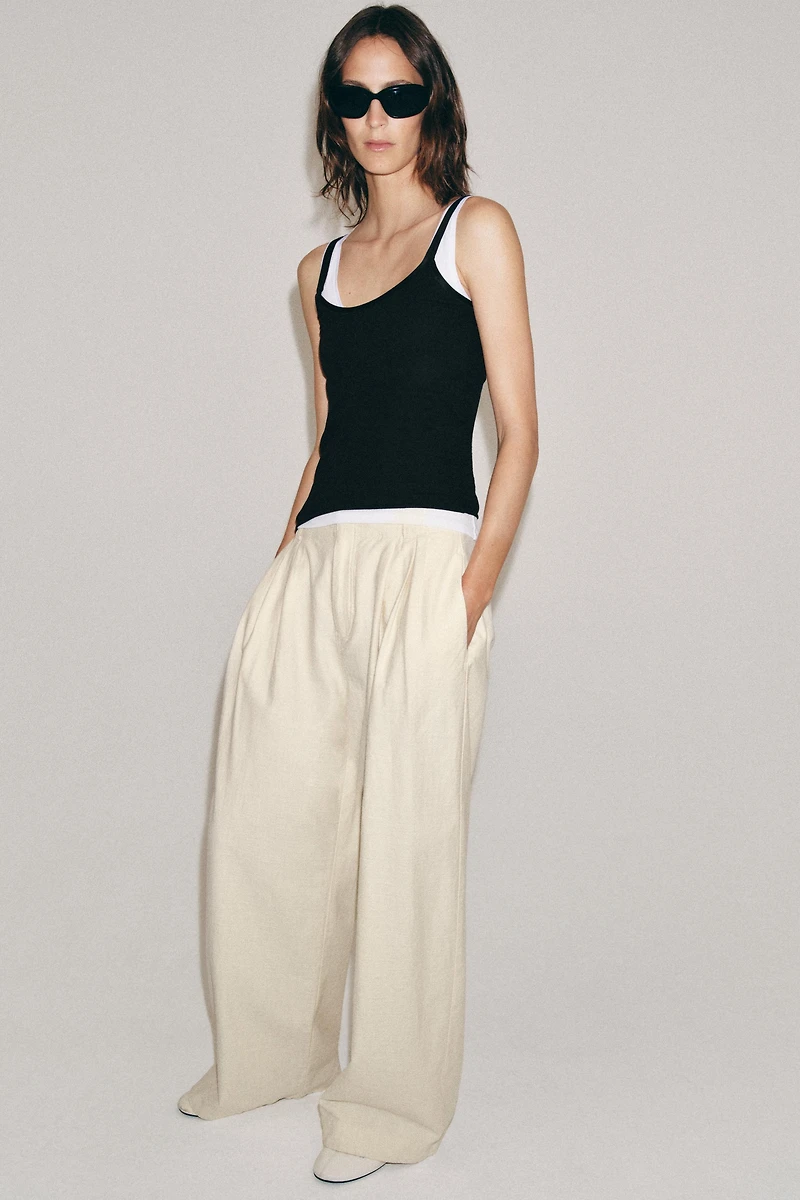 RIBBED STRAP TOP