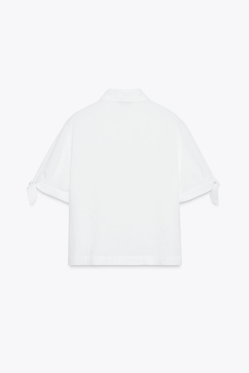 CHEMISE MANCHES COURTES AVEC LACETS EN RAMIE