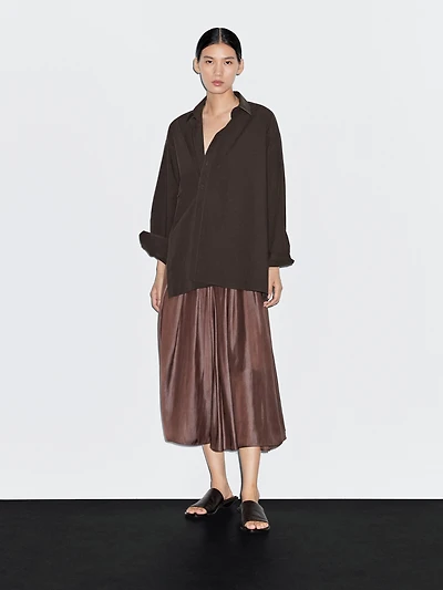 Asymmetric button-up poplin shirt