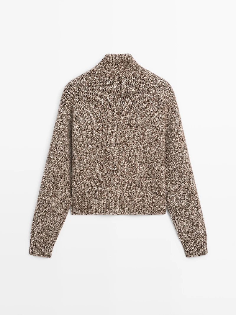 Wool and cotton knit cardigan with horn button