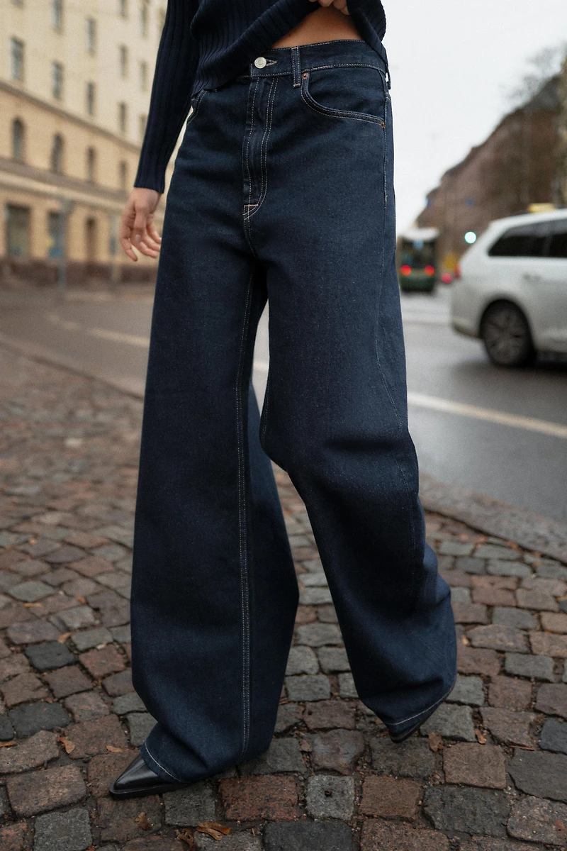 TRF EXTRA WIDE LEG HIGH-WAIST JEANS