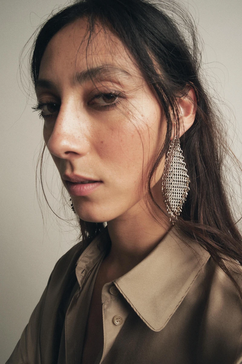 METAL MESH CONTRAST EARRINGS