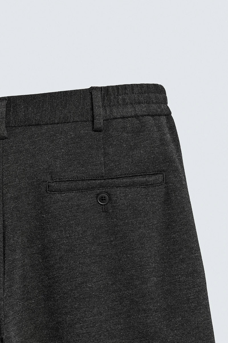 FLOWY STRAIGHT FIT PANTS
