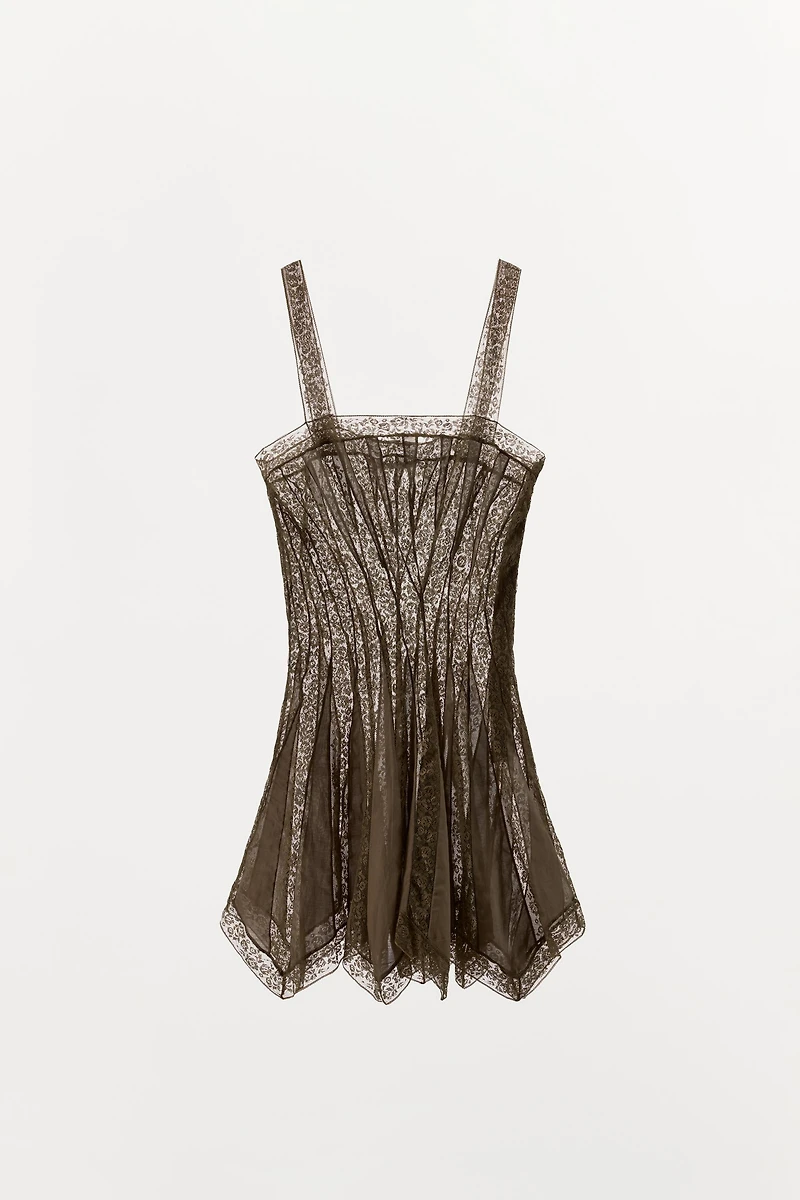 ROBE À BRETELLES AVEC DENTELLE LIMITED EDITION